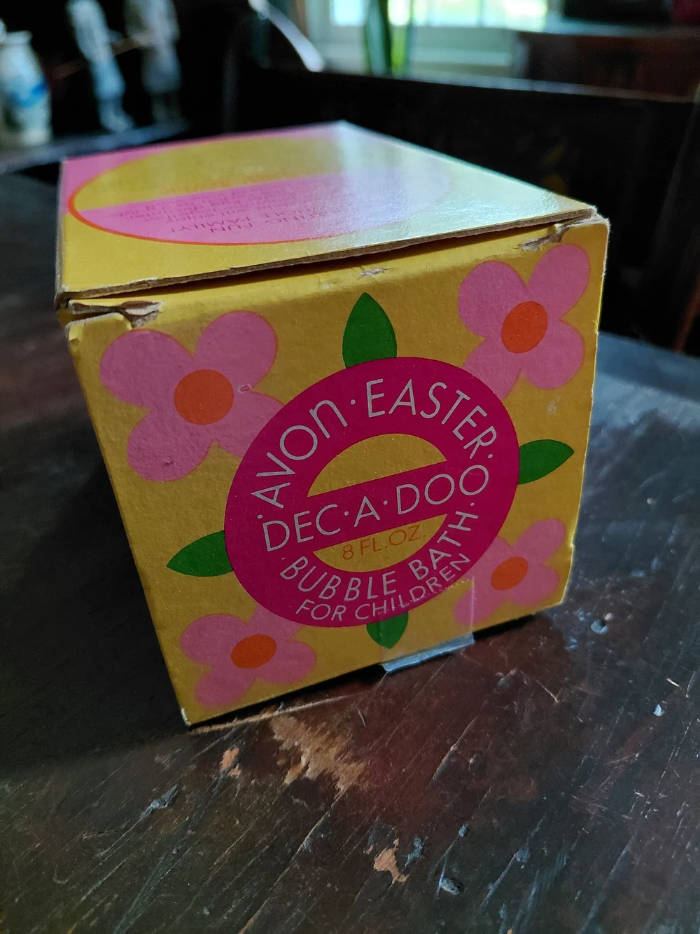 NIB Vintage 60s Avon Easter Dec A Doo Bubble Bath Easter egg & stickers